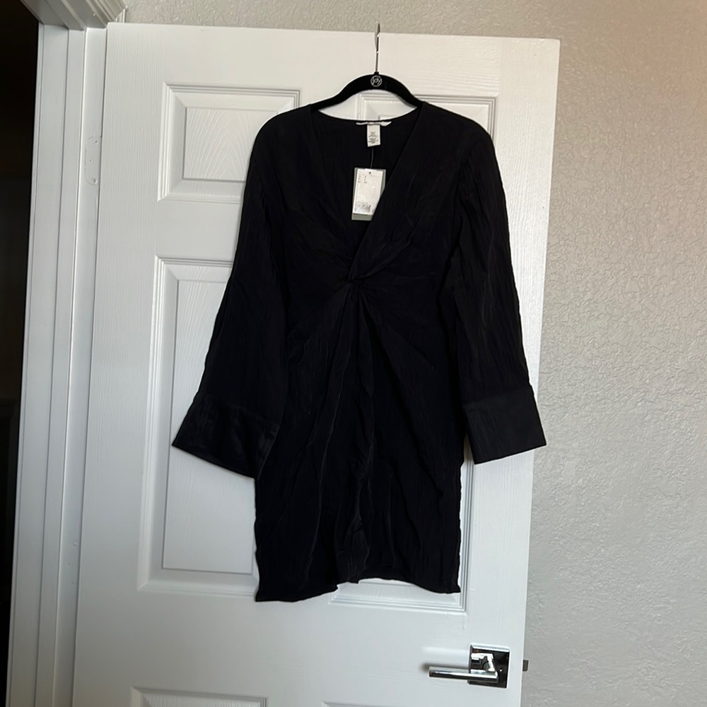 Black flowy H&M dress